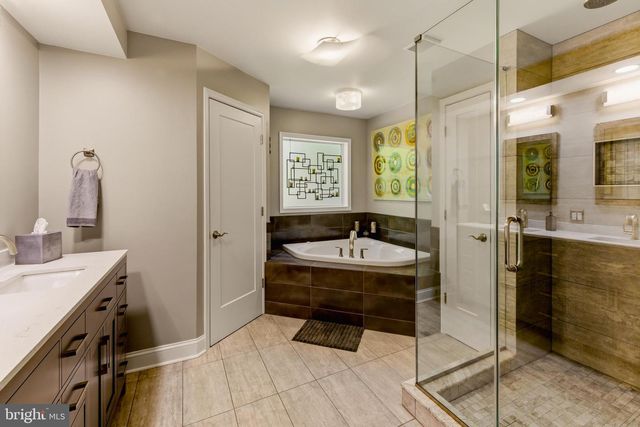 412 GREENTREE RD, Sewell, NJ 08080