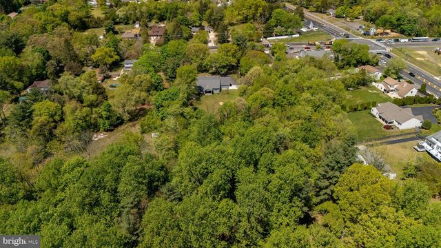 412 GREENTREE RD, Sewell, NJ 08080
