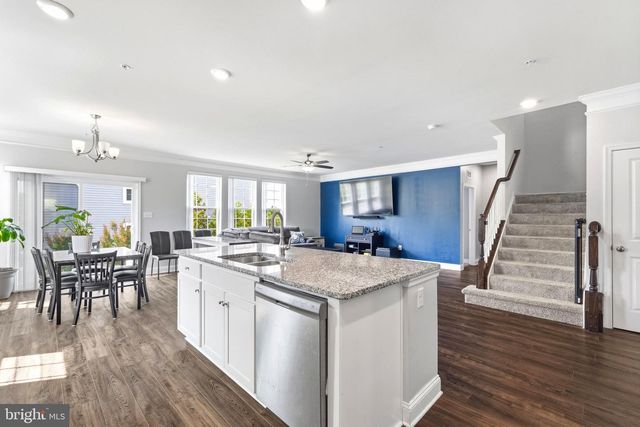 10050 SELKIE LN, Waldorf, MD 20601