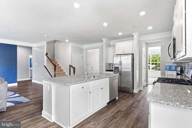 10050 SELKIE LN, Waldorf, MD 20601
