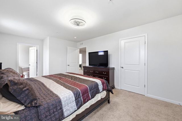 10050 SELKIE LN, Waldorf, MD 20601