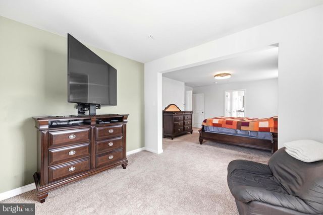 10050 SELKIE LN, Waldorf, MD 20601