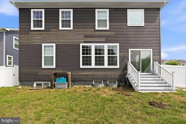 10050 SELKIE LN, Waldorf, MD 20601