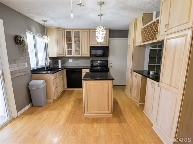 55 Queens Drive, Unincorporated, MO 63034