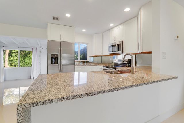 405 Ebbtide Drive Drive, North Palm Beach, FL 33408