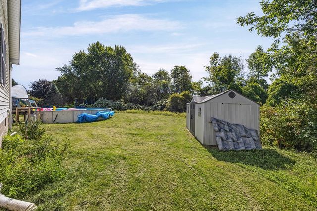 29 Forest Glen Drive, Greece, NY 14612