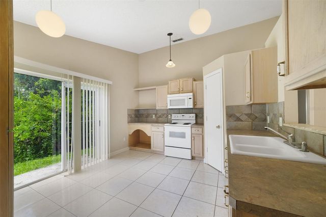 13142 ODYSSEY LAKE WAY, Orlando, FL 32826