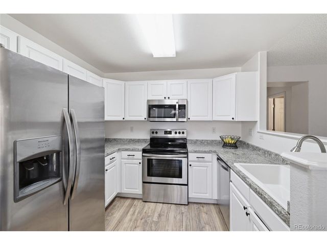 10515 Holyoke Dr, Parker, CO 80134