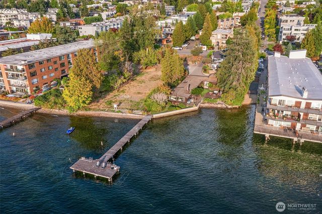 6209 Lake Washington Blvd NE, Kirkland, WA 98033