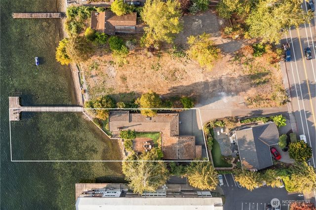 6209 Lake Washington Blvd NE, Kirkland, WA 98033