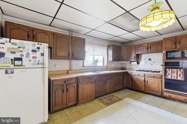 309 DORIS AVE, Baltimore, MD 21225