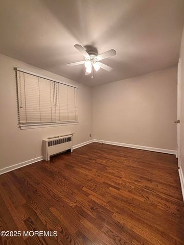 139 Manor Drive, Red Bank, NJ 07701