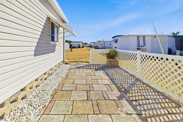 5316 53RD AVENUE E K12, Bradenton, FL 34203