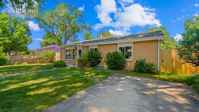 3202 Poinsetta Drive, Colorado Springs, CO 80907