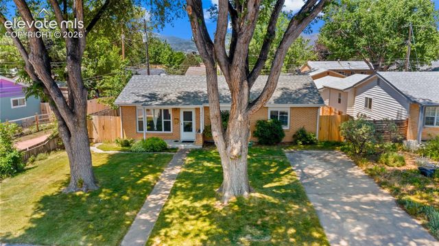3202 Poinsetta Drive, Colorado Springs, CO 80907