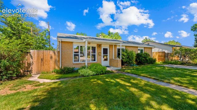 3202 Poinsetta Drive, Colorado Springs, CO 80907