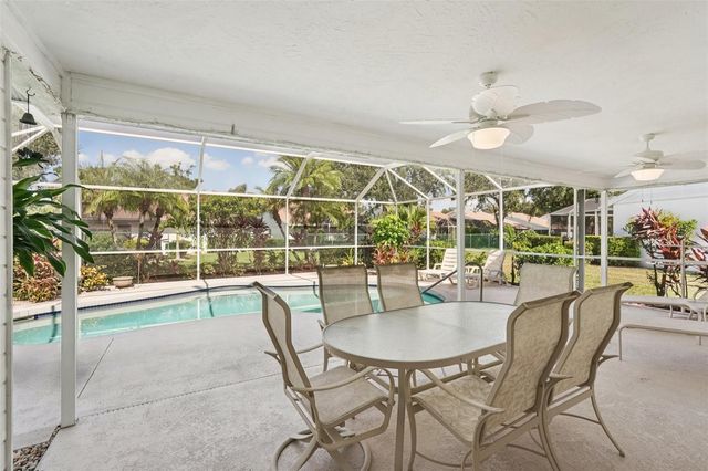 3817 GARDEN LAKES ESTATES DRIVE, Bradenton, FL 34203