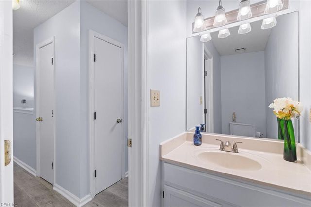 12759 Daybreak CIR, Newport News, VA 23602