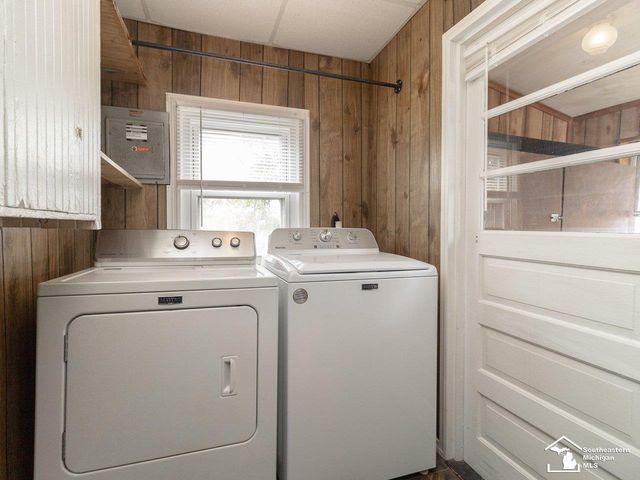 1623 Oak Street, Monroe, MI 48161