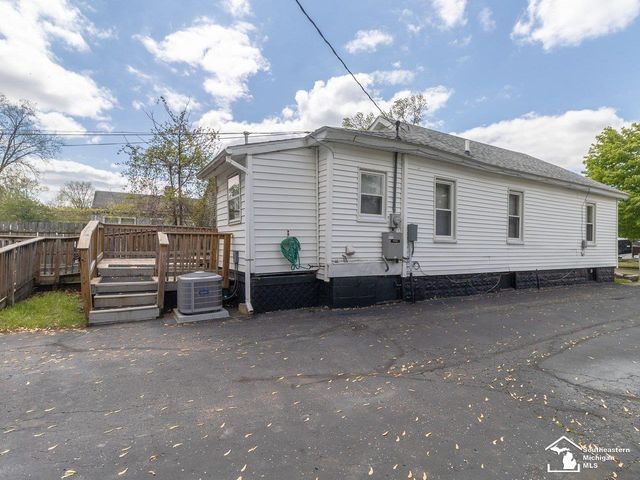 1623 Oak Street, Monroe, MI 48161