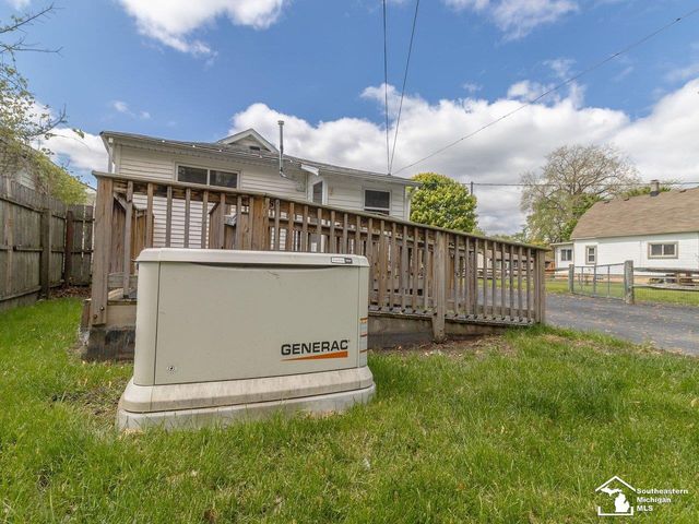 1623 Oak Street, Monroe, MI 48161