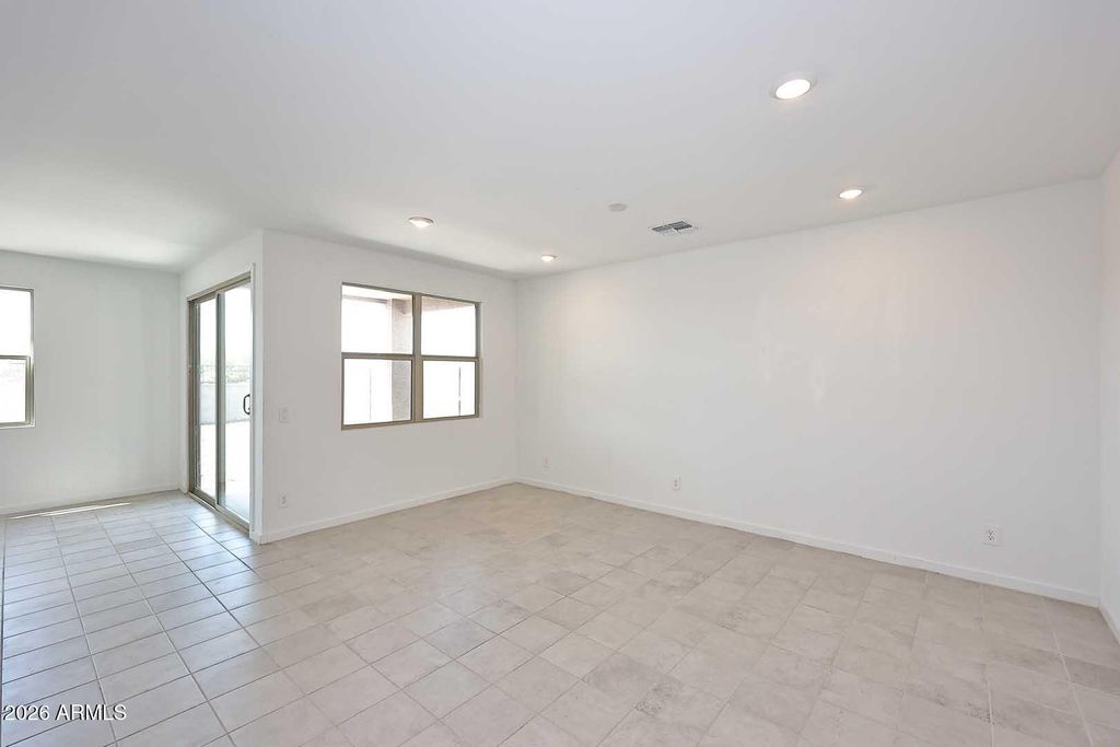 9038 S 69TH Drive, Laveen, AZ 85339 — photo 5