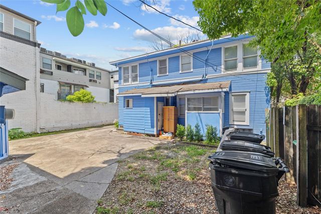 2511 Whitney Street A, Houston, TX 77006