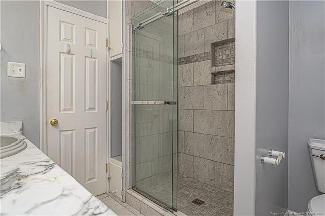6856 Uppingham Road, Fayetteville, NC 28306