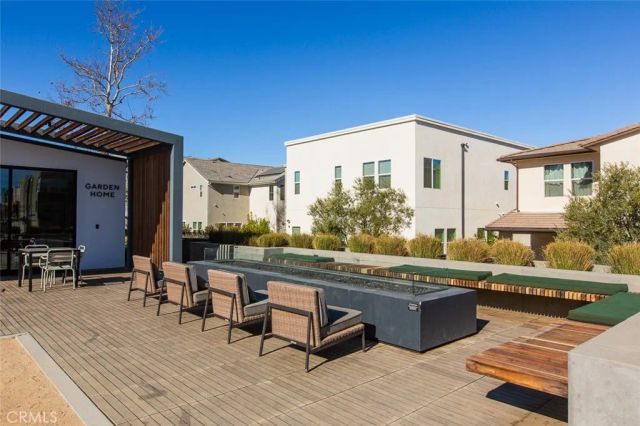 27418 Pioneer Court, Valencia, CA 91381