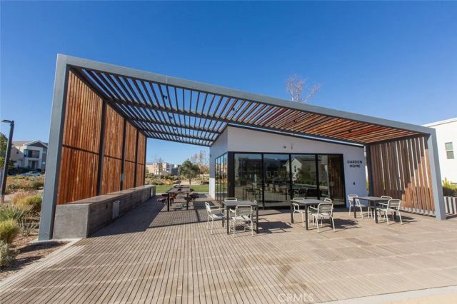 27418 Pioneer Court, Valencia, CA 91381