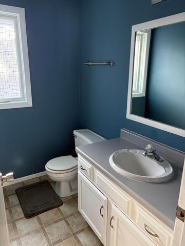 3268 Edgerton Street, Vadnais Heights, MN 55127