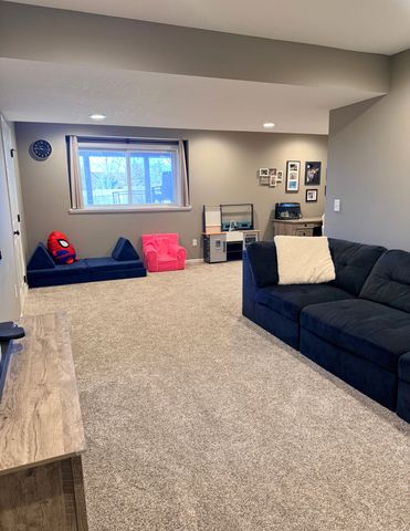 18152 Quincy Court NW, Elk River, MN 55330