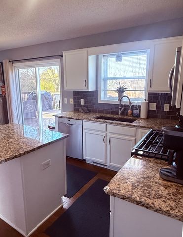 18152 Quincy Court NW, Elk River, MN 55330