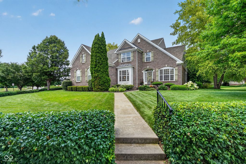 13556 Alston, Fishers, IN 46037