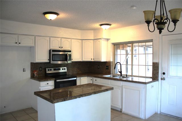 2416 Majestic Drive, Plano, TX 75074