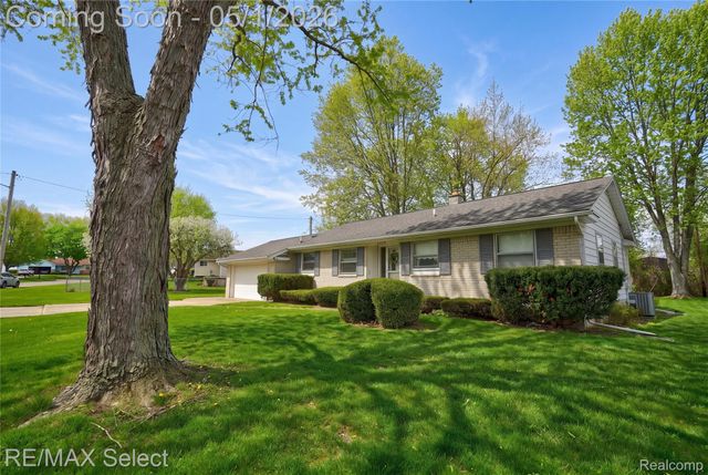 4476 Old Carriage Road, Flint Charter Township, MI 48507