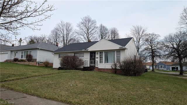 4545 Merrygold Boulevard, Warrensville Heights, OH 44128