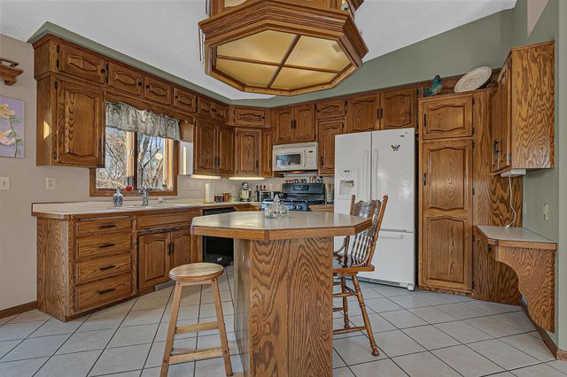 34293 County Road 4, Saint Joseph, MN 56374