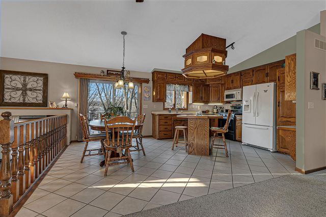 34293 County Road 4, Saint Joseph, MN 56374