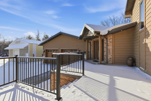 34293 County Road 4, Saint Joseph, MN 56374