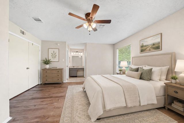 710 Old Colony Drive, Richmond, TX 77406