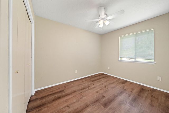 710 Old Colony Drive, Richmond, TX 77406
