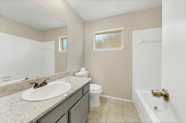 710 Old Colony Drive, Richmond, TX 77406