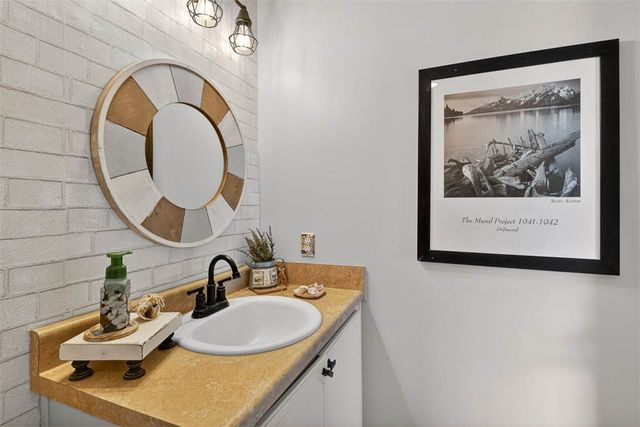 1215 Tidal Drive SE, Townsend, GA 31331