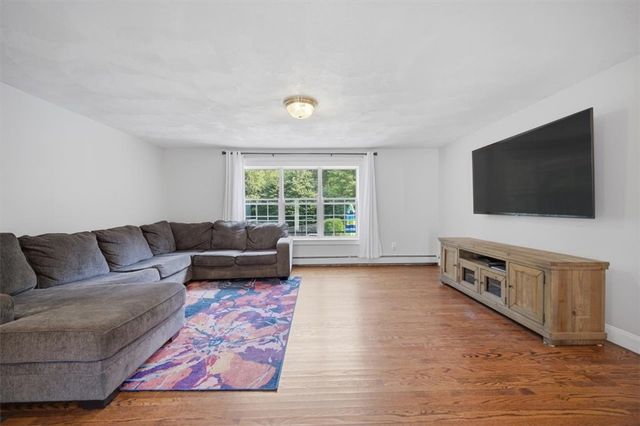 884 Reynolds Road, Glocester, RI 02814