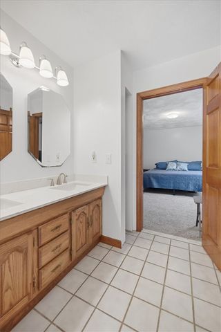 884 Reynolds Road, Glocester, RI 02814