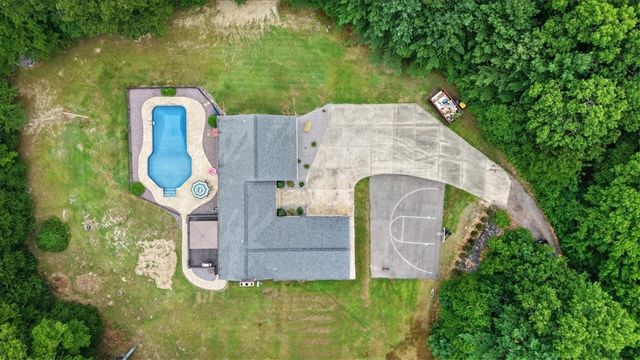 884 Reynolds Road, Glocester, RI 02814