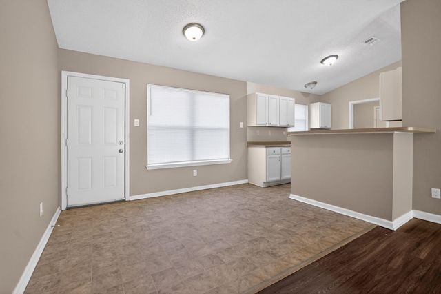 4393 BISHOP HILLS DR, Memphis, TN 38128