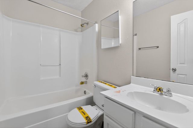 4393 BISHOP HILLS DR, Memphis, TN 38128