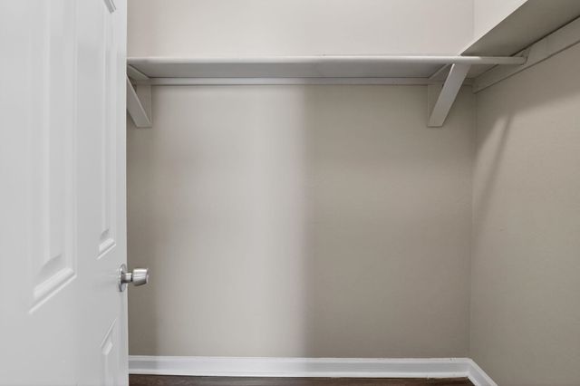 4393 BISHOP HILLS DR, Memphis, TN 38128